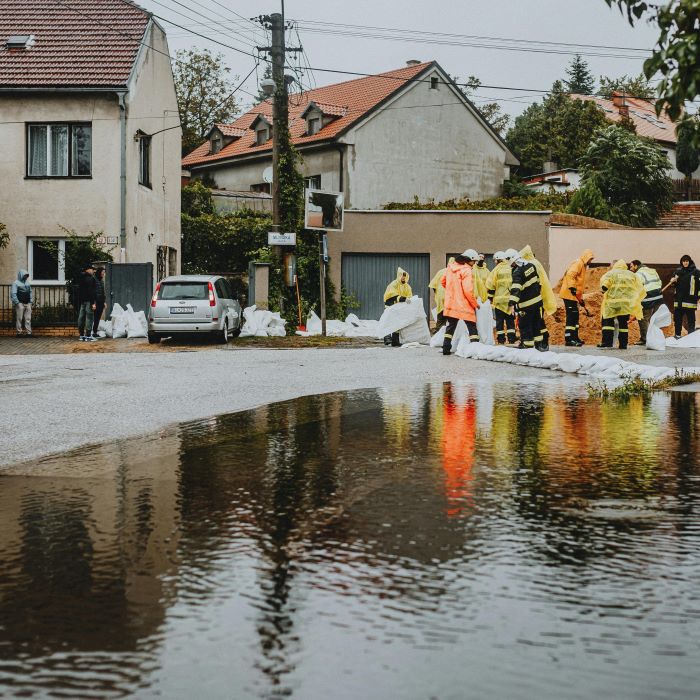 Sprzątanie po zalaniu Kraków – szybka i skuteczna pomoc