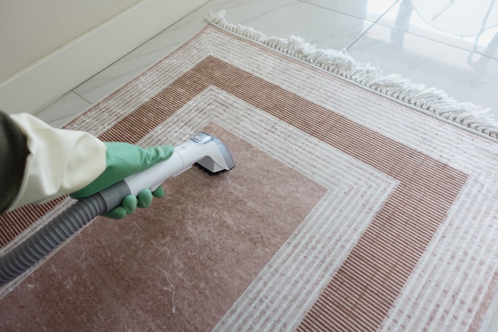 Хімчистка меблів у Кракові: що входить у послугу