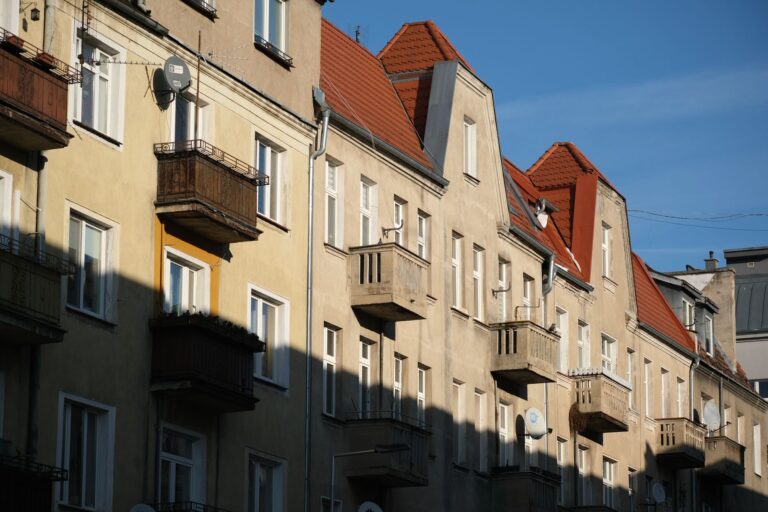 Sprzątanie mieszkania w Krakowie przed weekendem: aktualna checklista 2026-07
